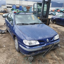 RENAULT MEGANE (2005)