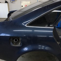 pravý zadný blatník Audi A6...