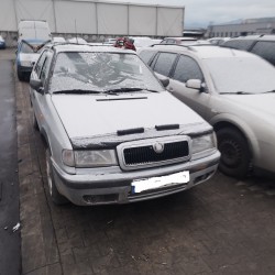 ŠKODA FELÍCIA (2000)