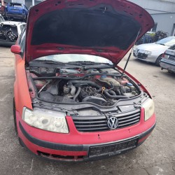VOLKSWAGEN PASSAT (1997)