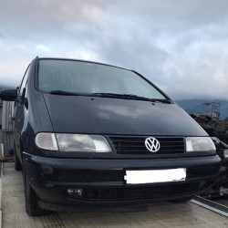 VOLKSWAGEN Sharan (1998)