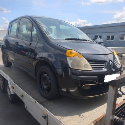 RENAULT MODUS (2005)