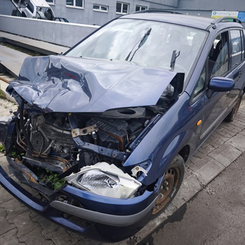 MAZDA PREMACY (2001)