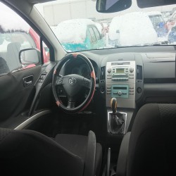TOYOTA COROLLA VERSO