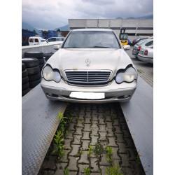 MERCEDES - BENZ C220
