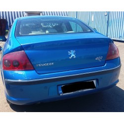 PEUGEOT 407
