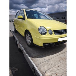 VOLKSWAGEN POLO na náhradné...