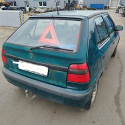 ŠKODA FELÍCIA (2000)